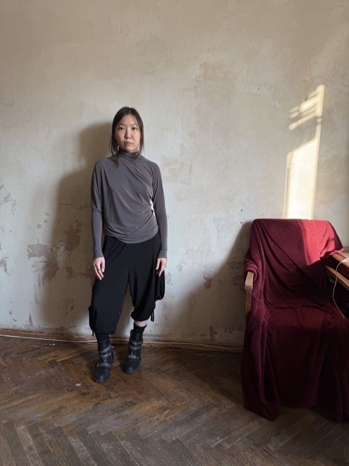asymmetric long-sleeve «hg»